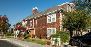 Elm House Inn - 9