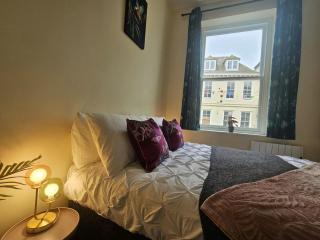 Prime Location - Modern 1BR in Canterbury Centre - Canterbury - 8