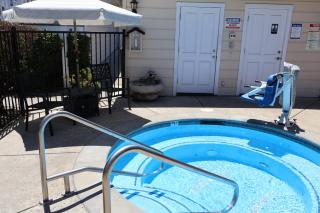 Elm House Inn - 7