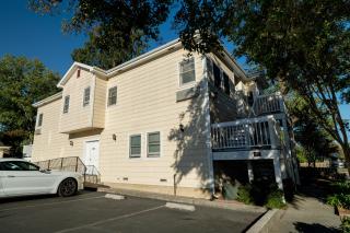 Elm House Inn - 8