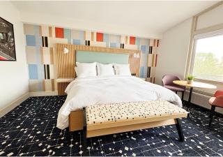 Colony House Motor Lodge - Roanoke - 0