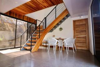 Bongo's Lodge - 2