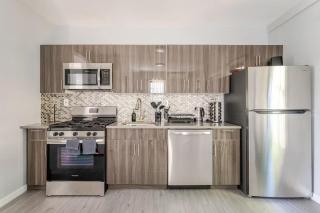 Modern 3 Bed House in Black Rock - 8