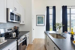 New Build 2 Condos Minutes from Downtown Nashville Dining Entertainment - 1