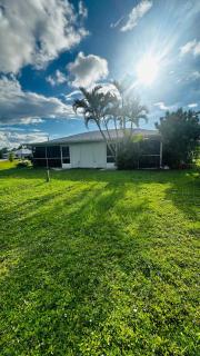 canalfront near beaches private home remodeled - Rotonda West - 8