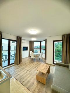 Cabacum Pleasure Beachfront Apartments - Varna City - 9