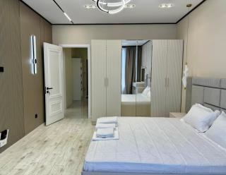 Modern 2-Room Apartment in Crystal Complex, Abay Avenue, Almaty - 4