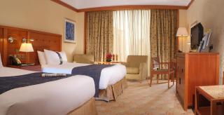 Holiday Inn Kuwait by IHG - 9