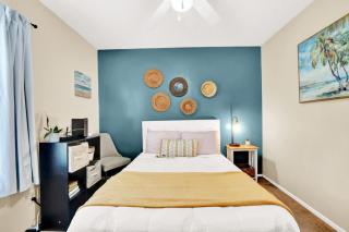 Modern Getaway North of Panama City Beach - 2