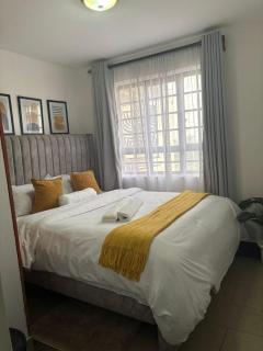 Cozy 1BR with Kitchen Balcony and Wi-Fi near CBD - Nairobi - 1