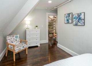Jennifer's Loft Apartment Historic College Hill with Parking - Providence - 5