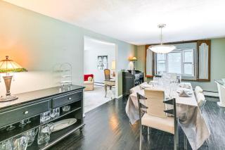 Tranquil and Pet-Friendly Estate on Long Island! - Hauppauge - 3