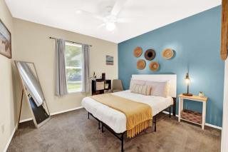 Two Spaces in One Main House and Guest House 25 Min to PCB - Panama City - 2