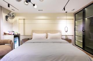 4 Bedroom Apartment - 3