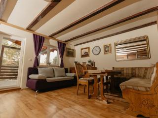 Vila Dunja 1 - 8