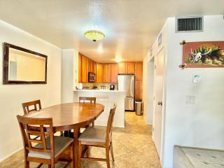 Sabino Canyon Comfy with Pool and Spa - Tucson - 1