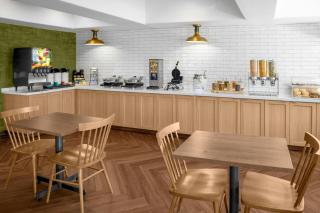 Fairfield Inn & Suites by Marriott San Francisco San Carlos - San Carlos - 4
