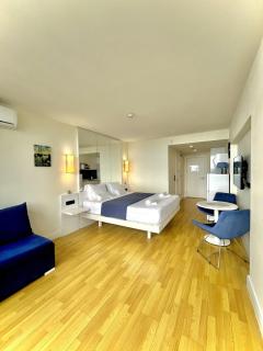 HappyRent Orbi block C Sea & Mountain view - 8