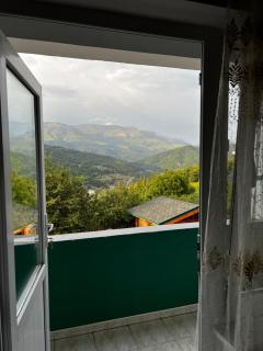 Balkonchik GuestHouse - 8
