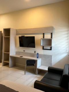 Mirago Hotel - - 3