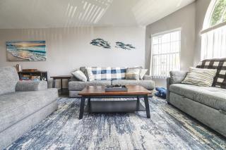 3BD Townhome with Pool 12mi to Disney and Universal - 2