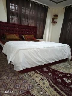 Guest House - - 4