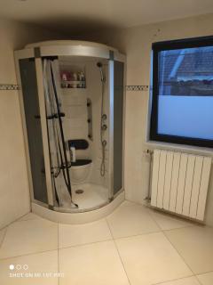 Villa 8 chambres pour 20 personnes - Charleroi - 3