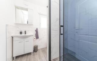 1 Bedroom Nice Apartment In Stanici - Stanići - 1