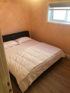 private apartment 2nd bed extra twenty dollars cash - Pointe-Claire - 2