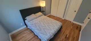 Cozy 4-Bedroom house for you! - 8