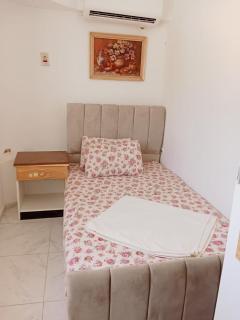ch2 C21 ground chalet without a lounge terrace and bourgeois pool side - 8