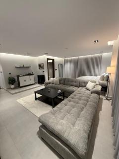 Highline Guest House202 - 5