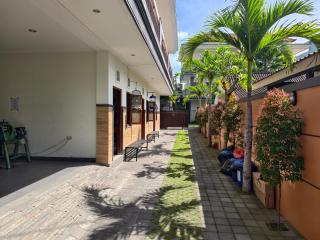 Ayuna Guest House - 8