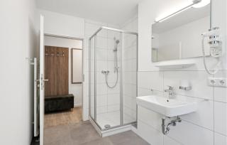 3 Bedroom Gorgeous Apartment In Altenkirchen - Altenkirchen - 6