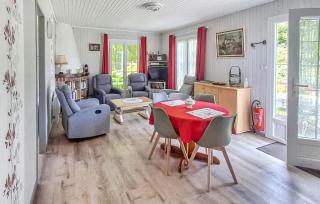 2 Bedroom Lovely Home In Dimont - Dimont - 9