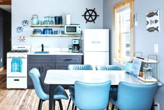 Sea & Sun Cottage # 2 - 0