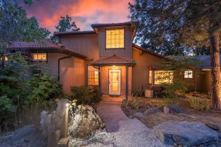 Yosemite+5BR+Views+Hot Tub+Pets - Oakhurst - 5