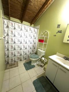 Peaceful Tropical 2-Bedroom Villa - 8