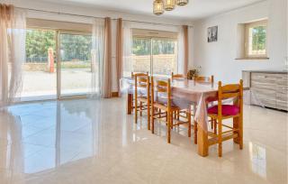Charmante Maison Avec Piscine - 5