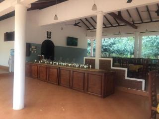 Elephant Bath Hotel - Habarana - 2