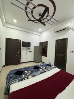 Laxmi HOMESTAY - Ayodhya - 1