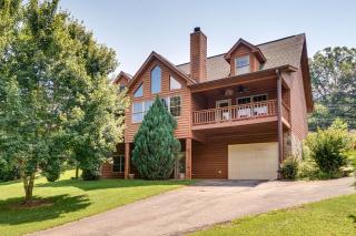 Hiawassee River Retreat 2 Mtn-View Decks! - Hiawassee - 0