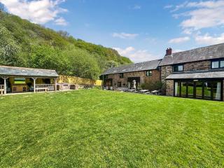 Duvale Barn - Bampton - 9