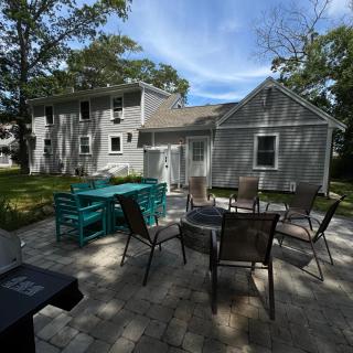 Spacious Renovated in Historic Sandwich - 3