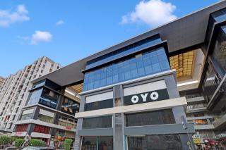 Super Hotel O The Green - Surat - 8