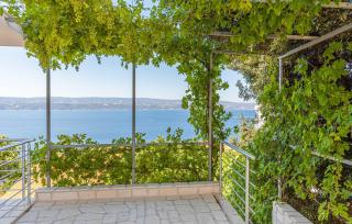 2 Bedroom Stunning Apartment In Stanici - Stanići - 3