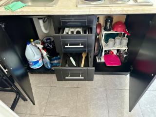 Room in modern apartment with garden - 1