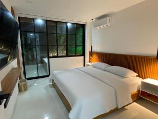 GLAMSUITE Montañita - 8