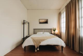 Dusk House - 8