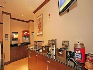Staybridge Suites Newport News - 3